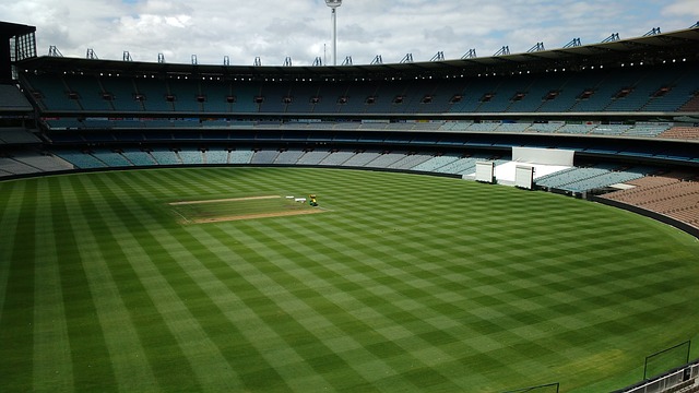 吴艳妮赛后叮嘱：记者开美颜会更好看.